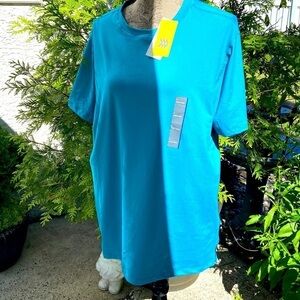 All in motion turquoise performance shirt